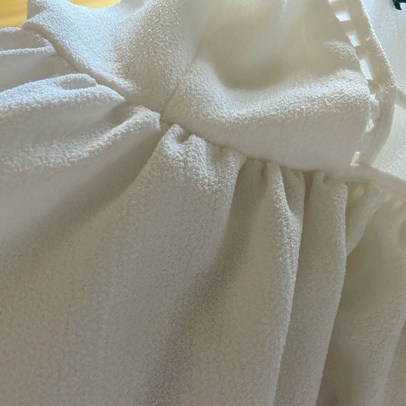 White Top - Picture 4 of 5